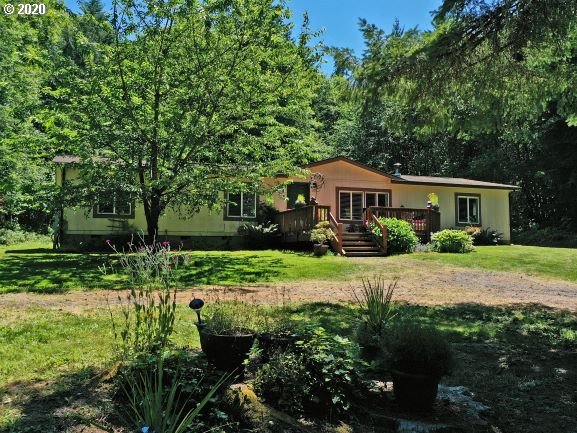 28508 Chapman Road Scappoose, OR 97056 - Photo 1 of 32 Gallery Image 1