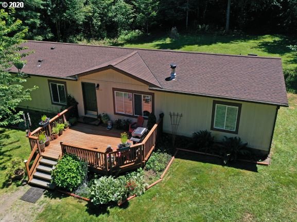 28508 Chapman Road Scappoose, OR 97056 - Photo 2 of 32 Gallery Image 2