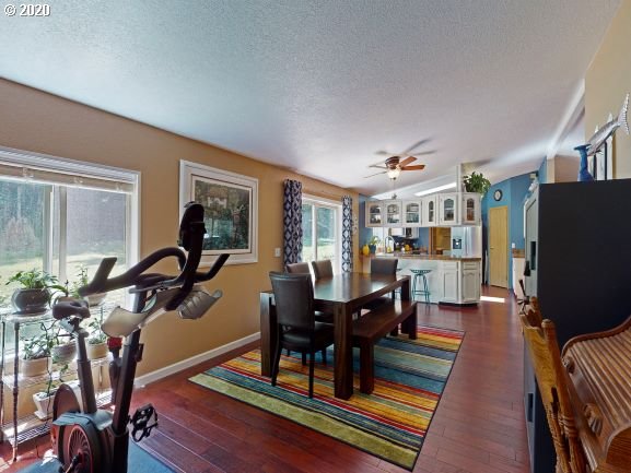 28508 Chapman Road Scappoose, OR 97056 - Photo 18 of 32 Gallery Image 18