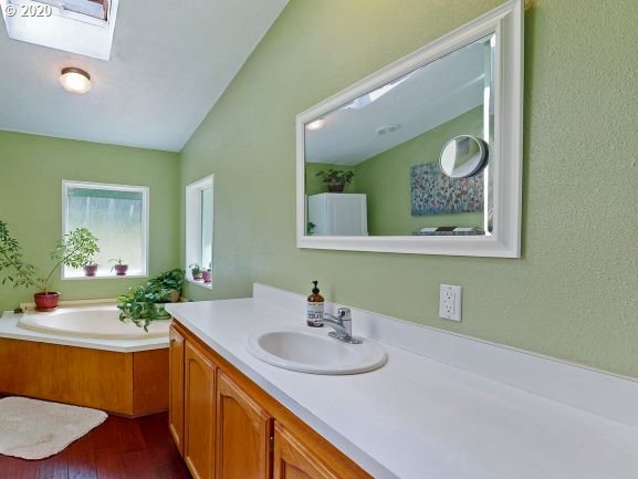 28508 Chapman Road Scappoose, OR 97056 - Photo 23 of 32 Gallery Image 23