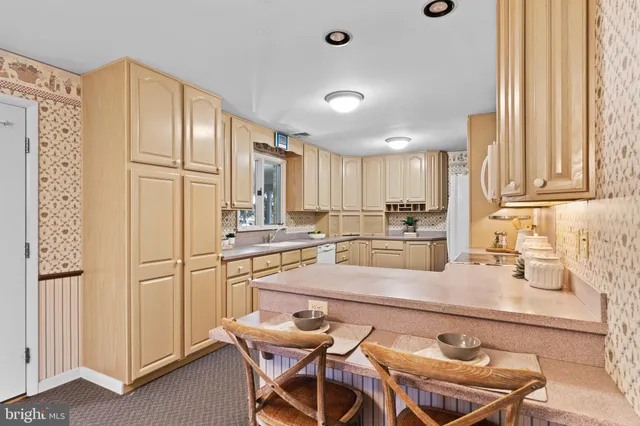 $450,000 | 1437 Brandton Road, Mechanicsburg, PA 17055