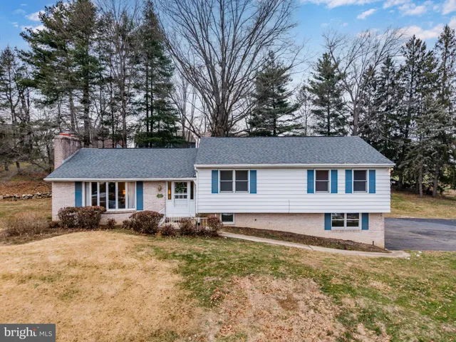 $450,000 | 1437 Brandton Road, Mechanicsburg, PA 17055
