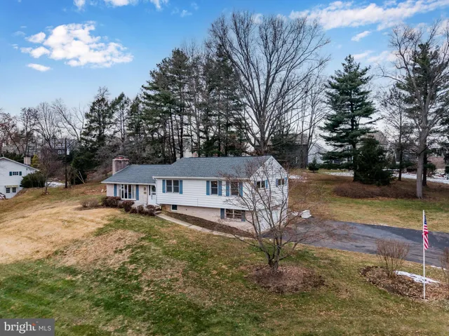 $450,000 | 1437 Brandton Road, Mechanicsburg, PA 17055