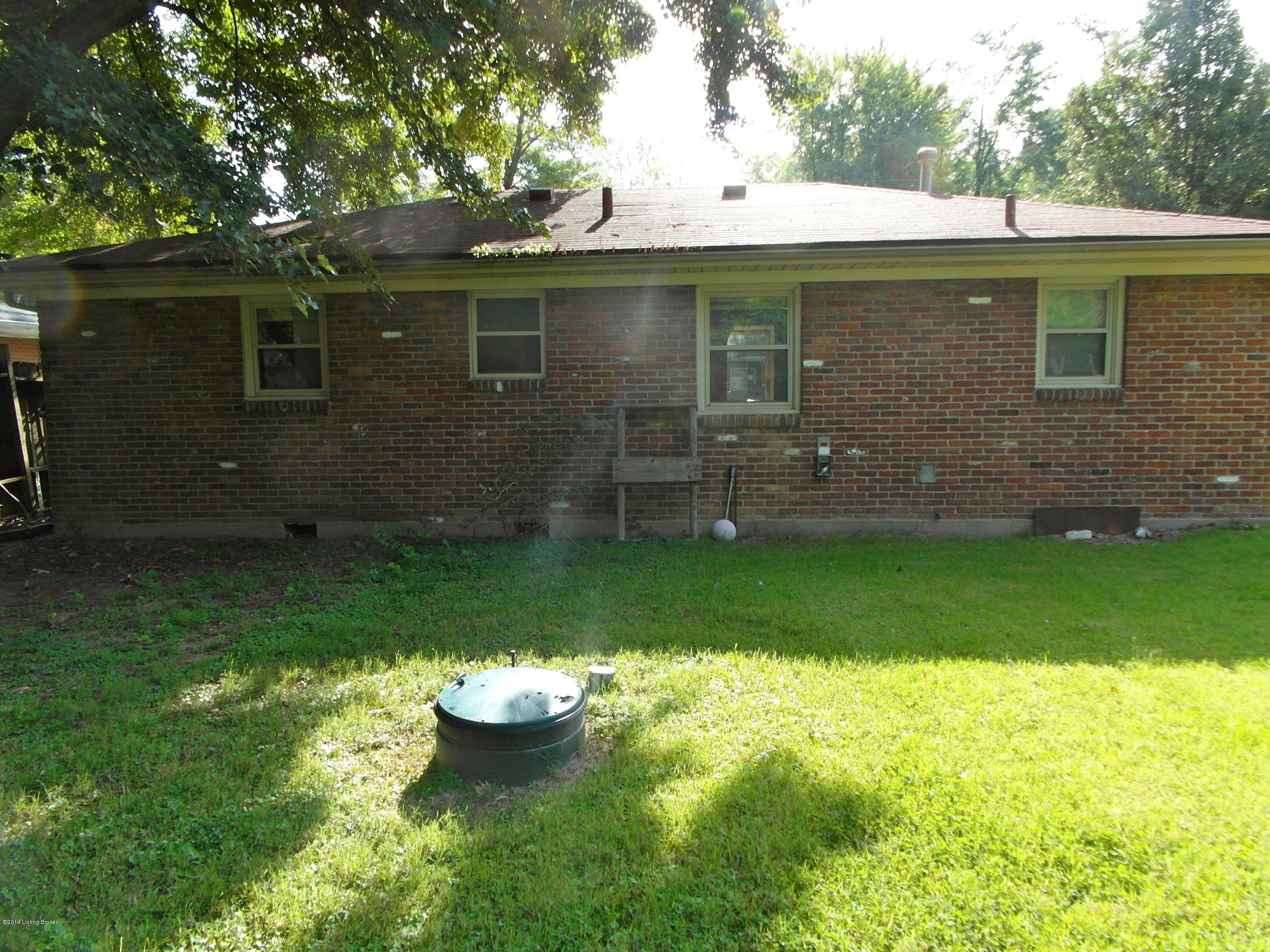 11200 Blue Lick Road Louisville, KY 40229 - Photo 4 of 20 4
