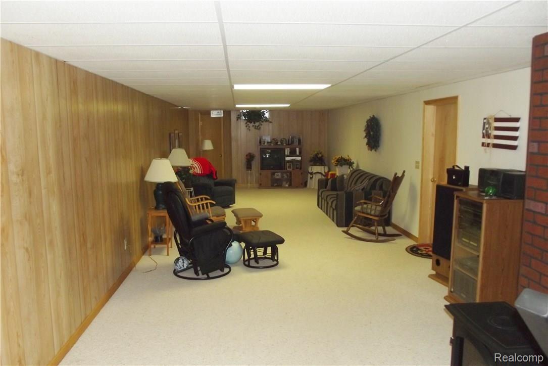 4900 Stow Road Fowlerville, MI 48836 - Photo 17 of 18 DSCF6742.JPG