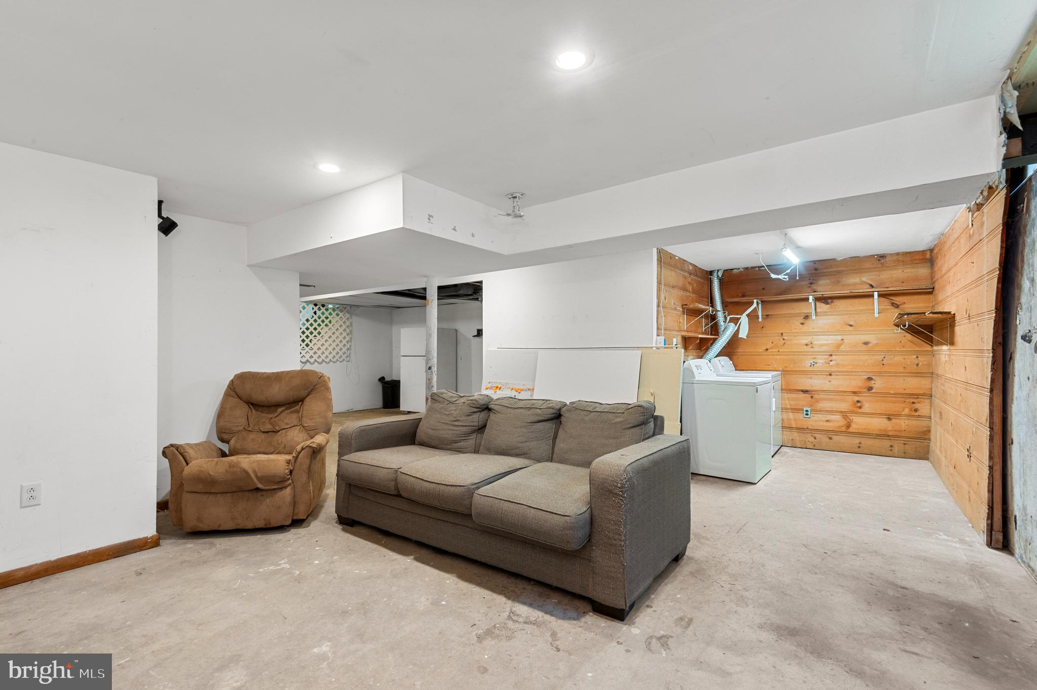 122 Harmil Road Broomall, PA 19008 - Photo 14 of 20 Large Basement