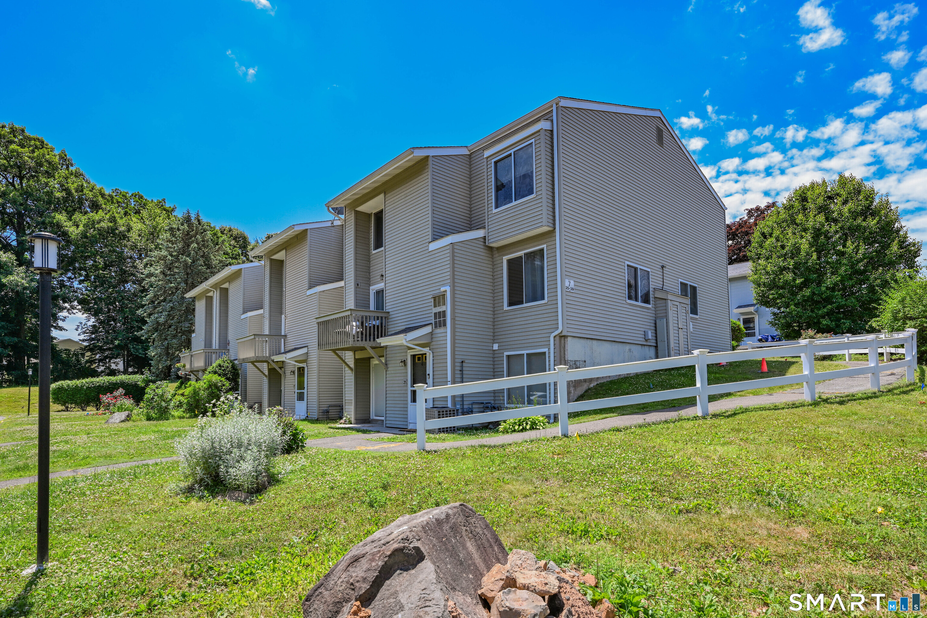 27 Cottonwood Road, Unit 27 Newington, CT 06111 - Photo 25 of 27