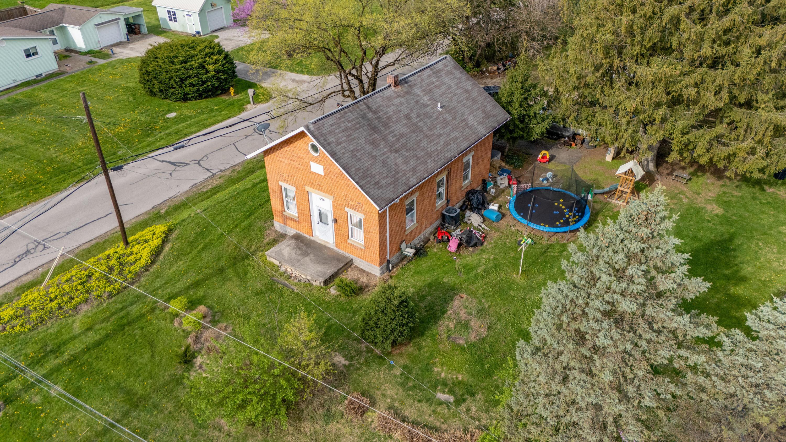 258 Houk Road Delaware, OH 43015 - Photo 13 of 24 Drone House 4