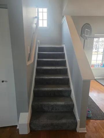 $2,300 | 2662 Cesario Drive, Unit 2662, Hampshire, IL 60140