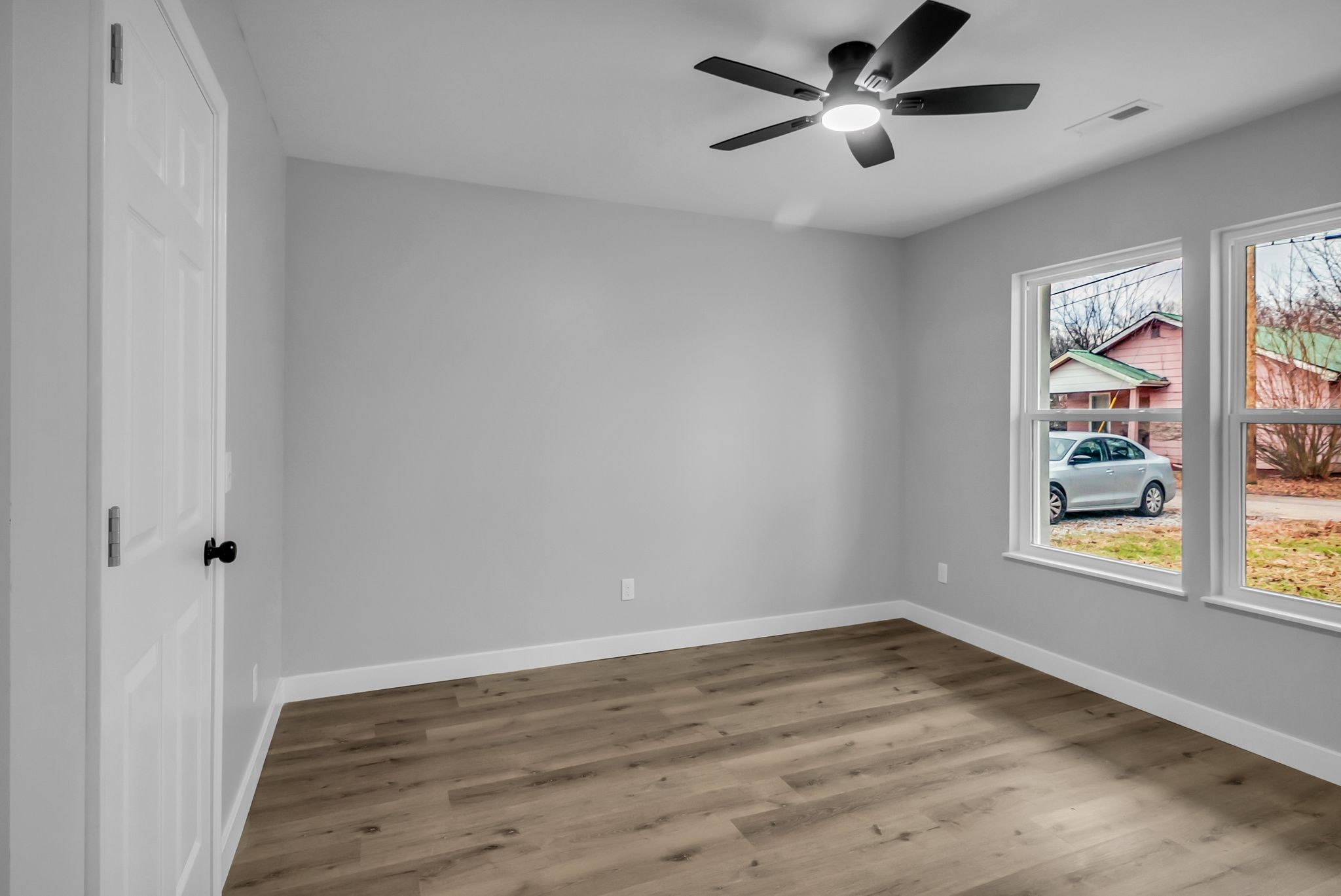 38 Warren Street Paris, TN 38242 - Photo 21 of 31