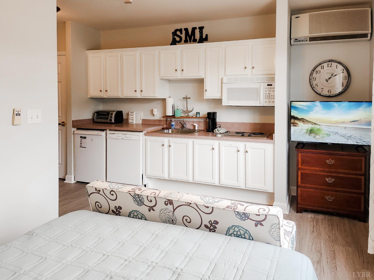 1245 Graves Harbor Trail, Unit 2201 Huddleston, VA 24104 - Photo 9 of 15