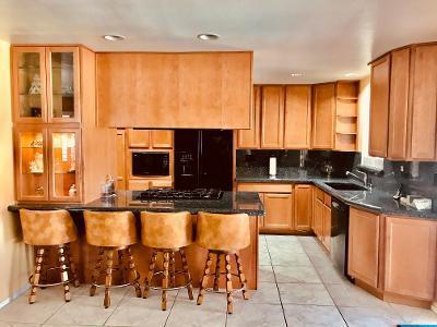 68570 Sharpless Road Cathedral City, CA 92234 - Photo 12 of 27 Sharpless kitchen2 4.19