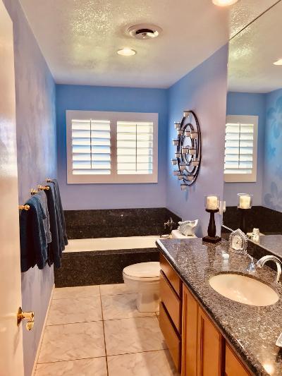 68570 Sharpless Road Cathedral City, CA 92234 - Photo 13 of 27 Sharpless hall bath1 4.19