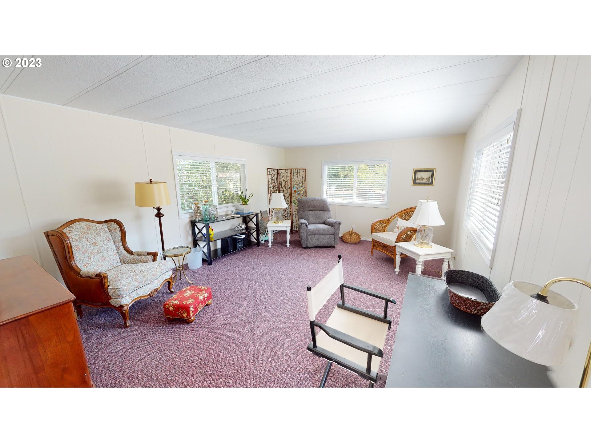 95623 Jerry's Flat Road, Unit 16 Gold Beach, OR 97444 - Photo 7 of 26 Living Room