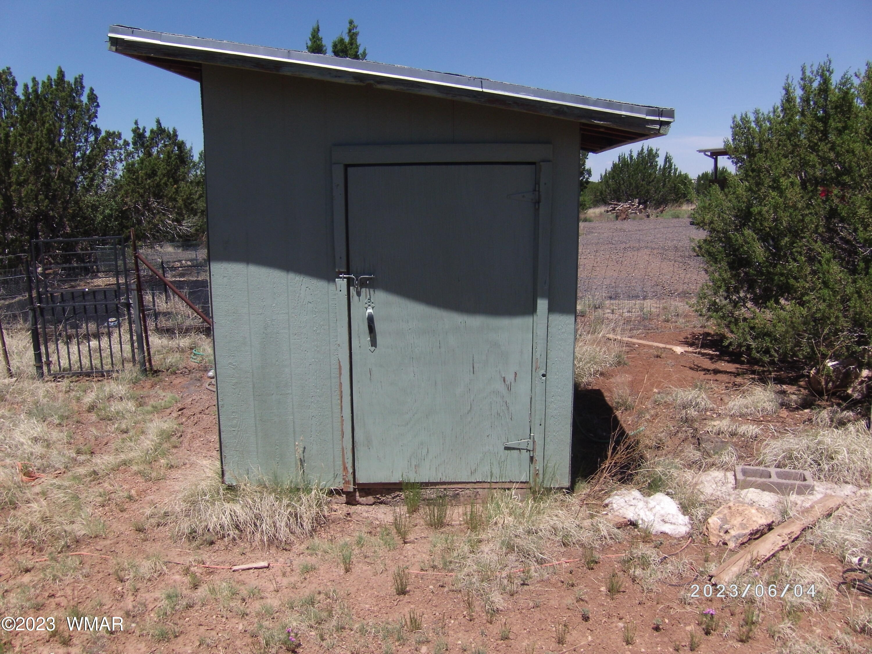 8688 Supancheck Road Show Low, AZ 85901 - Photo 10 of 11 Gallery Image 10