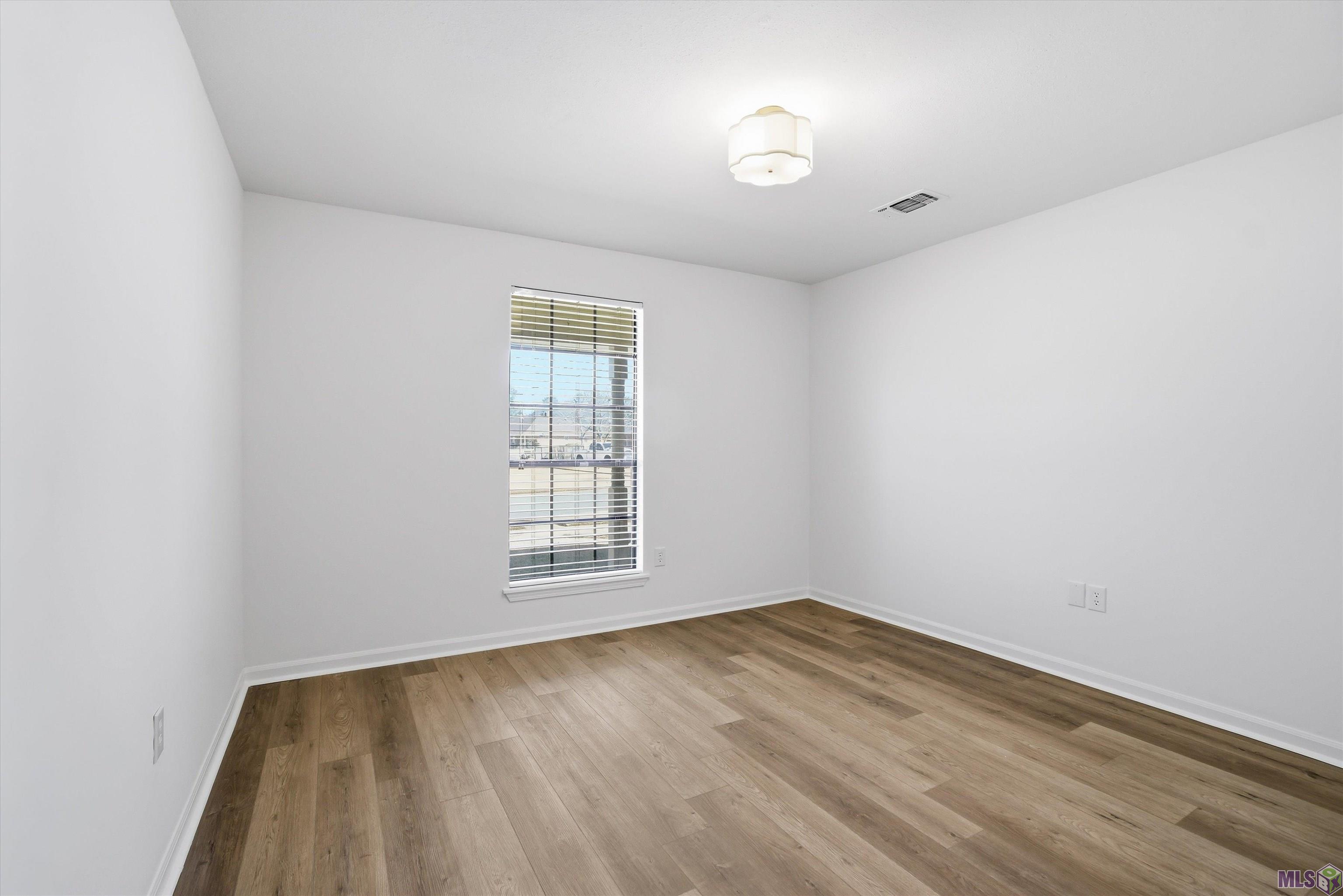 12536 Mallory Avenue Baton Rouge, LA 70816 - Photo 10 of 16