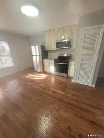 $2,150 | 2304 Barnum Avenue, Stratford, CT 06615