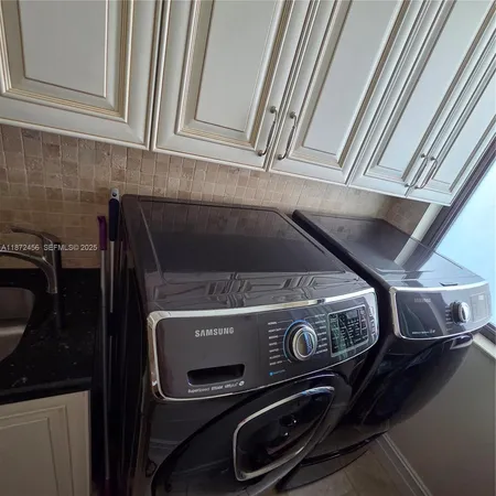 a close view of stove