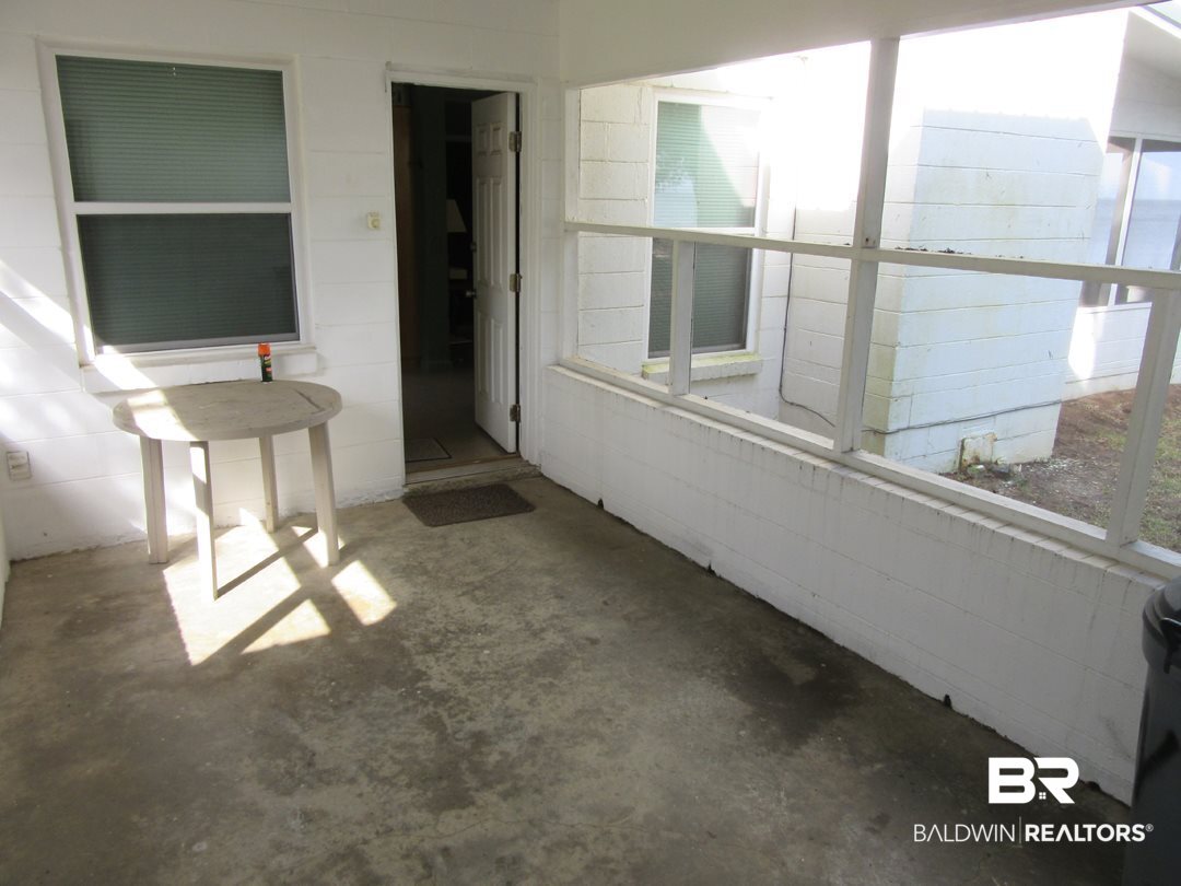10289 Pleasure Point Road Gulf Shores, AL 36542 - Photo 25 of 46 Breezeway