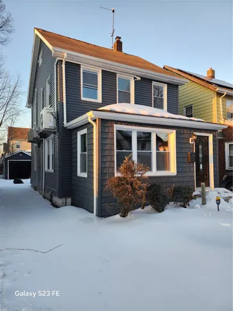 $829,000 | 191-33 114th Road | St. Albans