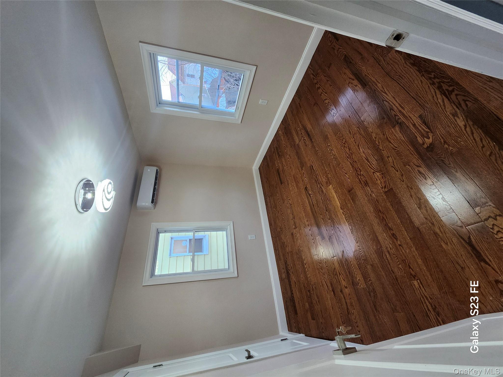 191-33 114th Road Queens, NY 11412 - Photo 7 of 11