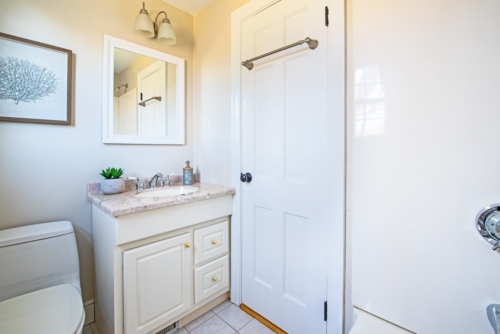 25 Snake Brook Road Wayland, MA 01778 - Photo 27 of 30 Gallery Image 27