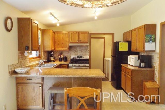 213 Kuivila Road Crystal Falls, MI 49920 - Photo 2 of 32