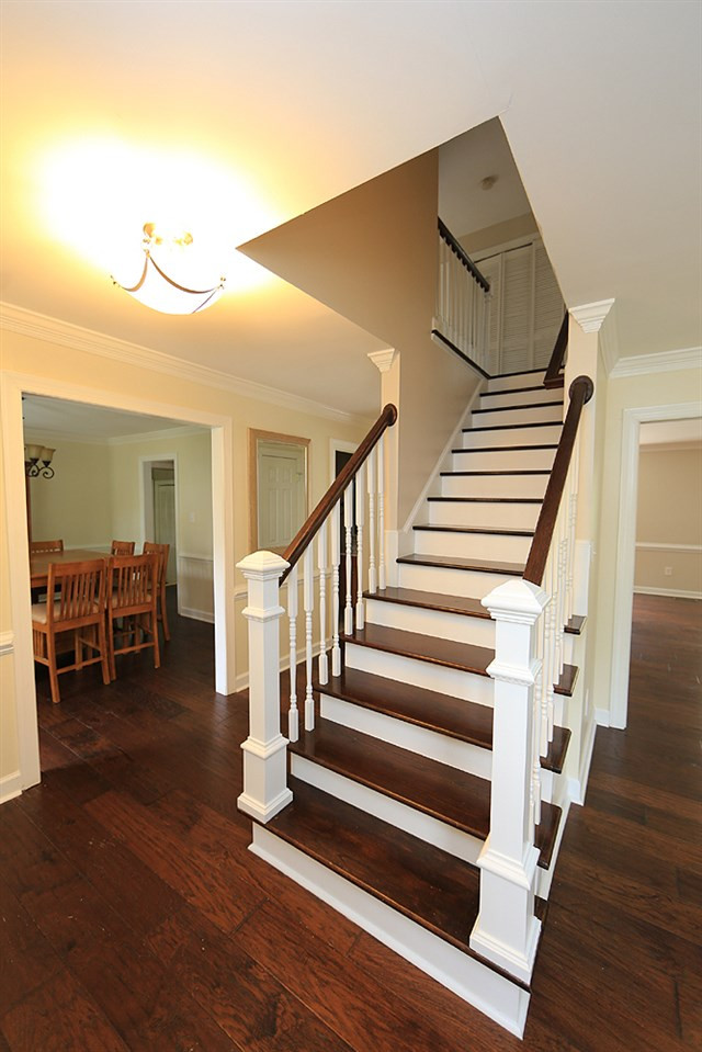 316 Baytree Lane Raleigh, NC 27615 - Photo 4 of 29 Entry