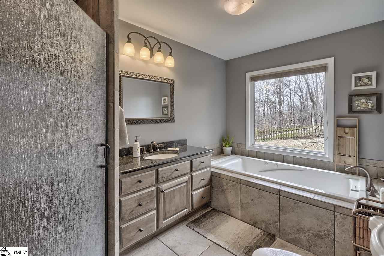 350 Ossie Hayes Road Pickens, SC 29671 - Photo 14 of 36 Gallery Image 14