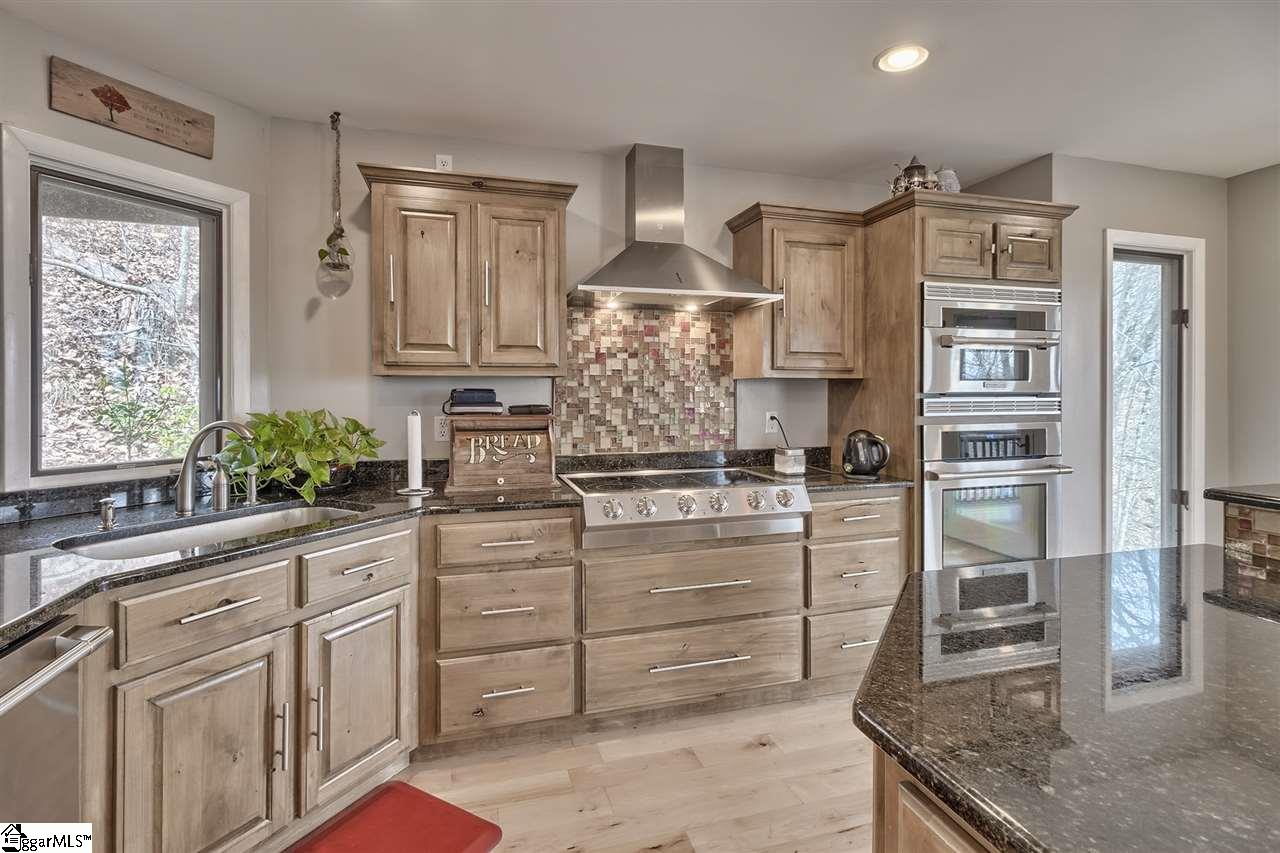 350 Ossie Hayes Road Pickens, SC 29671 - Photo 34 of 36 Gallery Image 34