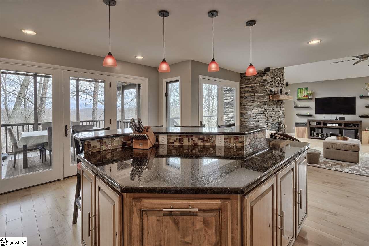 350 Ossie Hayes Road Pickens, SC 29671 - Photo 9 of 36 Gallery Image 9