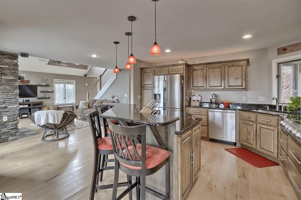 350 Ossie Hayes Road Pickens, SC 29671 - Photo 10 of 36 Gallery Image 10