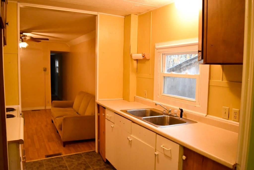 1050 Eastern Avenue Chelsea, ME 04330 - Photo 11 of 21 Photo