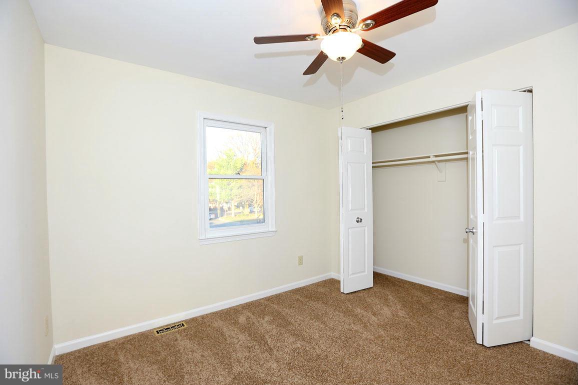 2 Pontiac Way Gaithersburg, MD 20878 - Photo 19 of 28 Bedroom