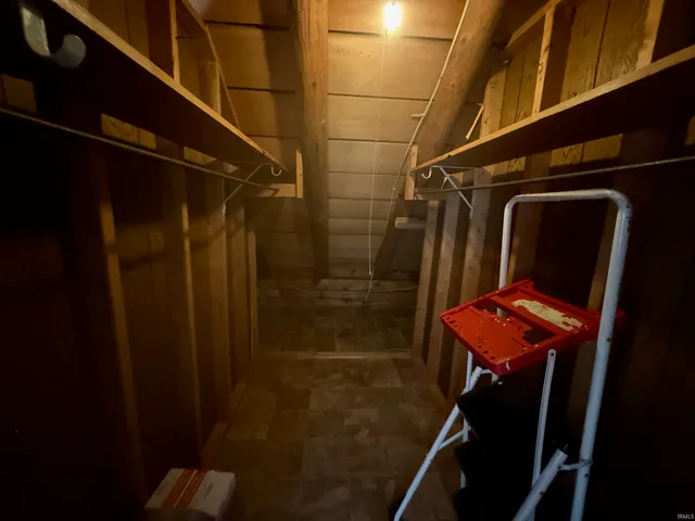 $415,000 | 6643 East 450th Street North, Francisco, IN 47649