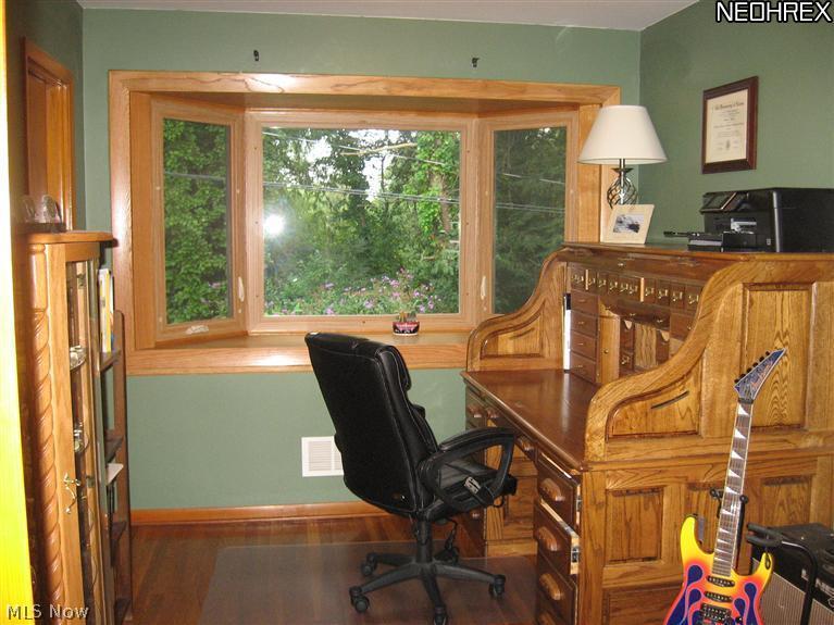 7441 Darrow Road Hudson, OH 44236 - Photo 13 of 18 Gallery Image 13