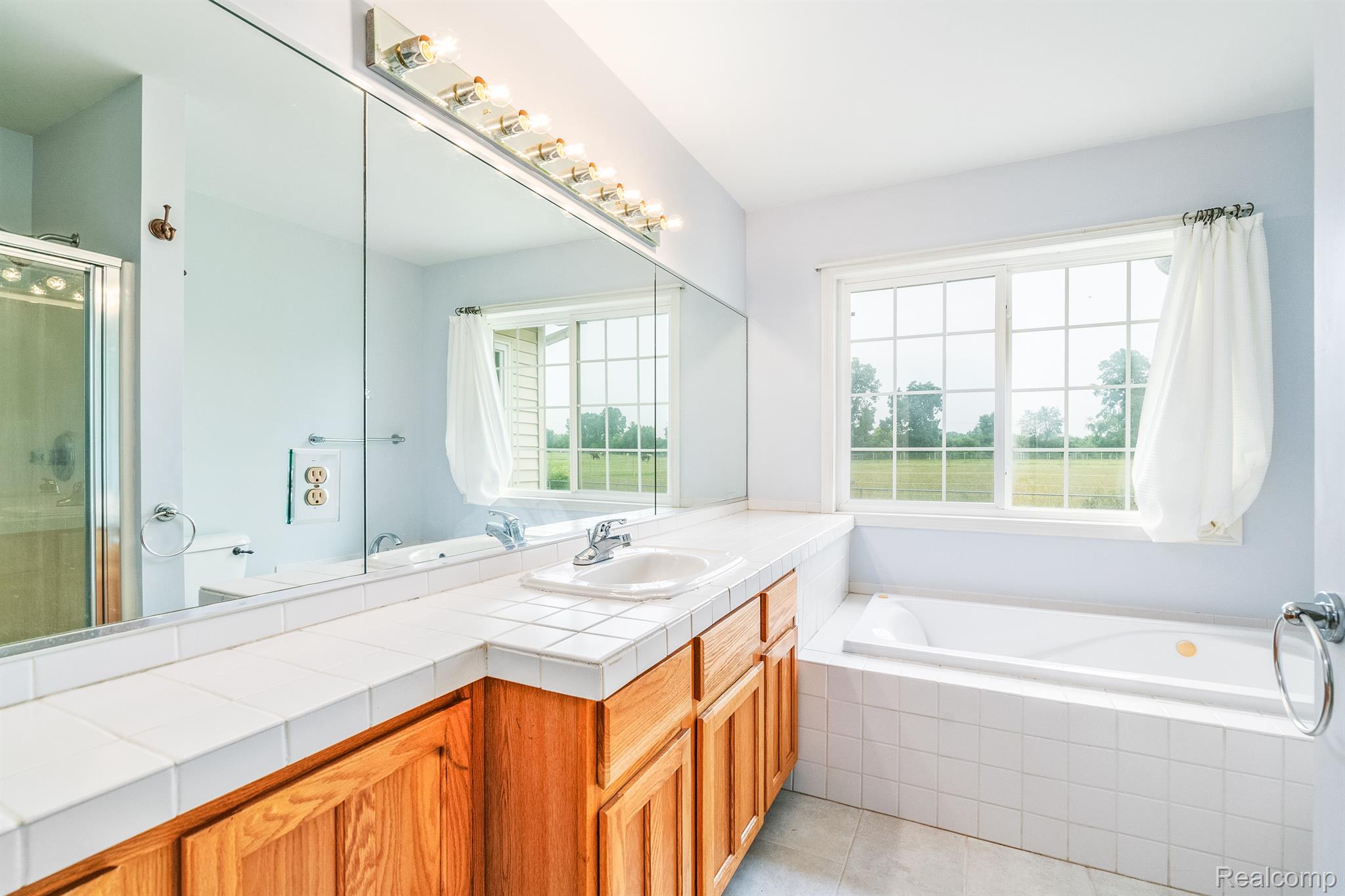48127 Hull Road Belleville, MI 48111 - Photo 32 of 49 Gallery Image 32