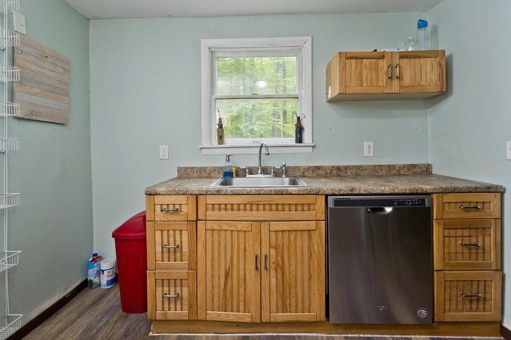 207 Osborne Road Ware, MA 01082 - Photo 4 of 19