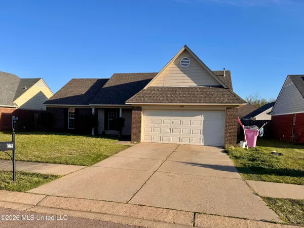 $1,695 | 1664 Madison Cove East, Southaven, MS 38671