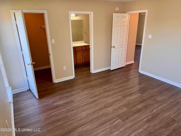 $1,695 | 1664 Madison Cove East, Southaven, MS 38671