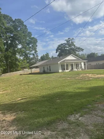 $229,000 | 1082 East Railroad Avenue, Wesson, MS 39191