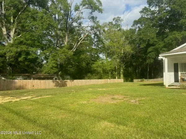 $229,000 | 1082 East Railroad Avenue, Wesson, MS 39191