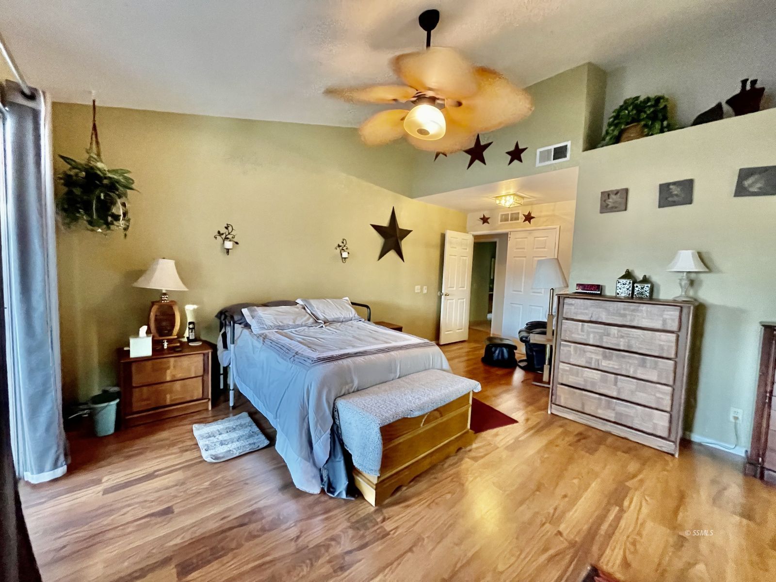 1232 Quail Way Ridgecrest, CA 93555 - Photo 8 of 48