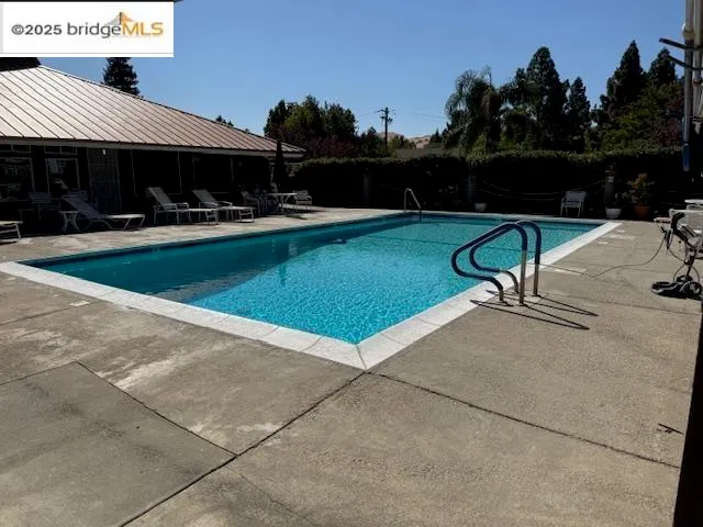 $129,500 | 215 Maui Drive, Unit 215, Pittsburg, CA 94565