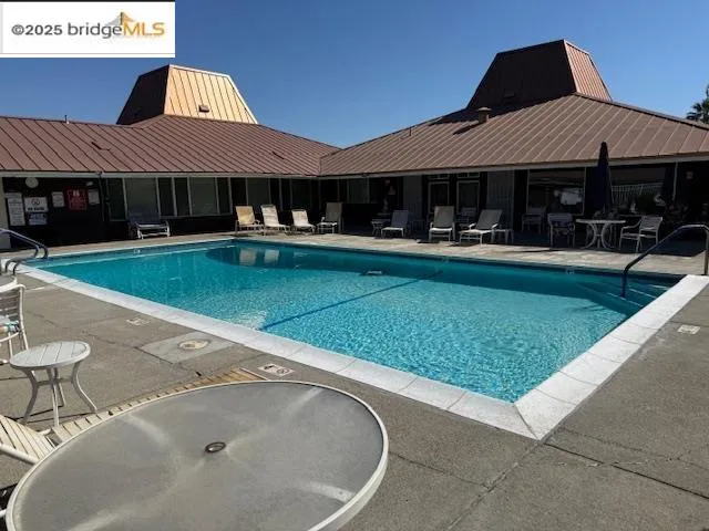 $129,500 | 215 Maui Drive, Unit 215, Pittsburg, CA 94565