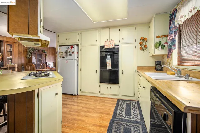 $129,500 | 215 Maui Drive, Unit 215, Pittsburg, CA 94565