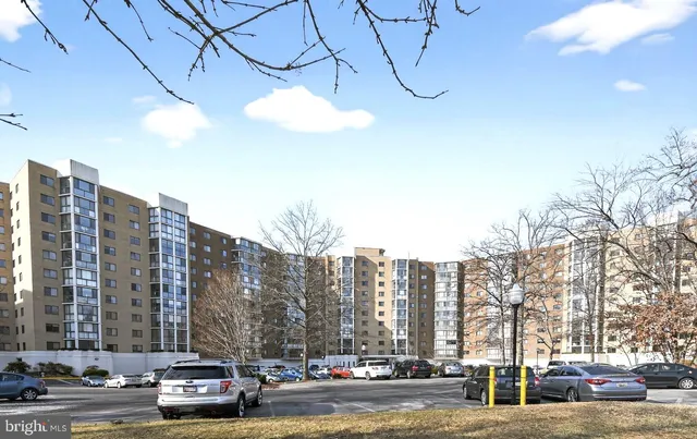 $249,900 | 15115 Interlachen Drive, Unit 3812, Silver Spring, MD 20906