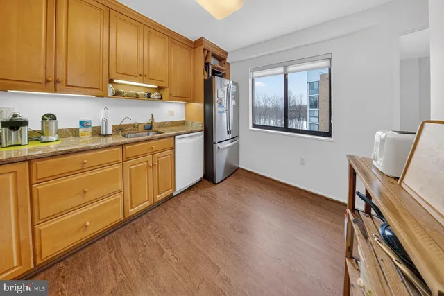 $249,900 | 15115 Interlachen Drive, Unit 3812, Silver Spring, MD 20906