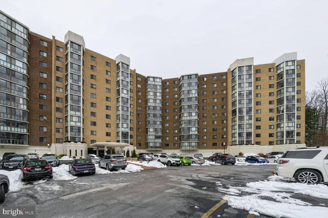 $249,900 | 15115 Interlachen Drive, Unit 3812, Silver Spring, MD 20906