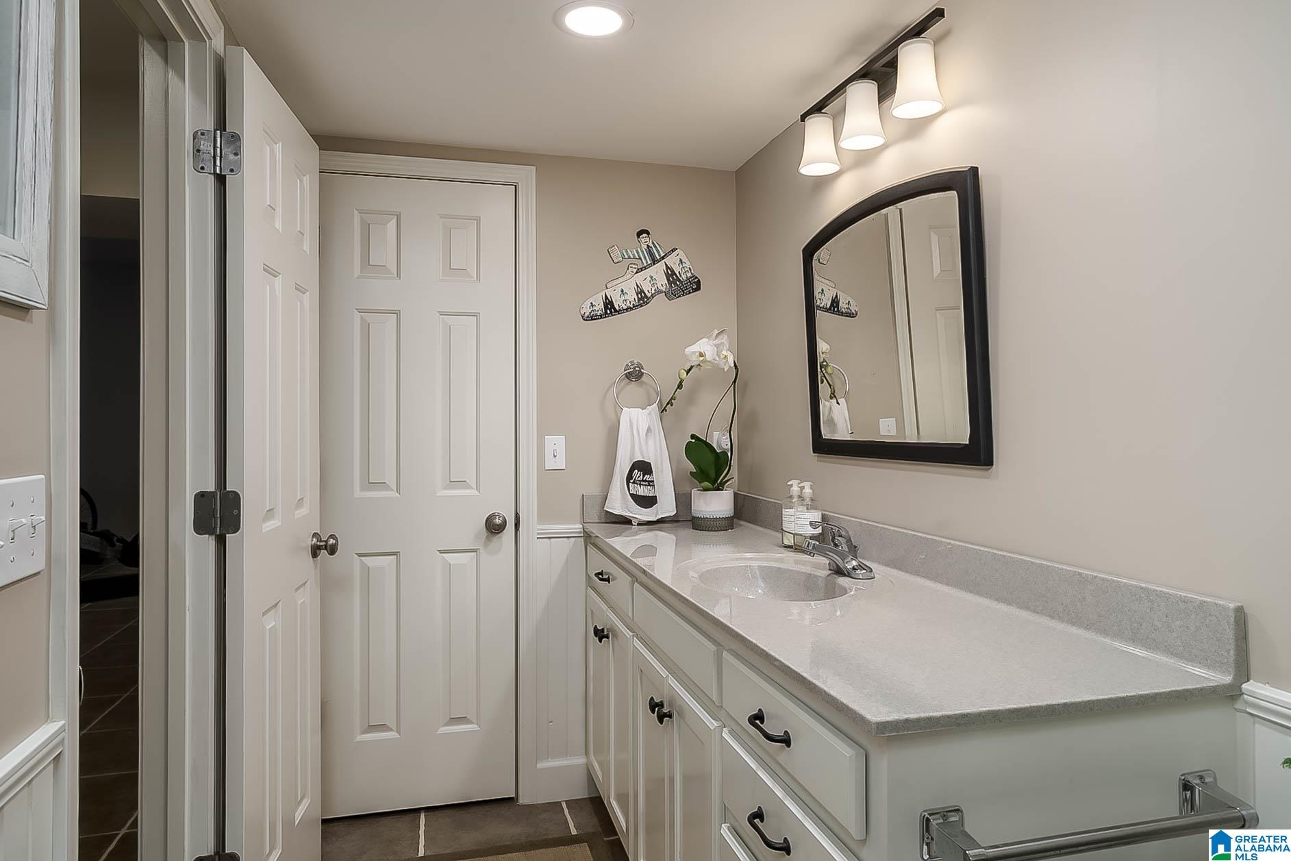 2728 Wynward Road Birmingham, AL 35243 - Photo 39 of 48